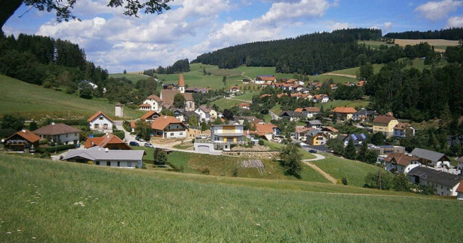 Hirschbachs reiche Geschichte und Naturwunder